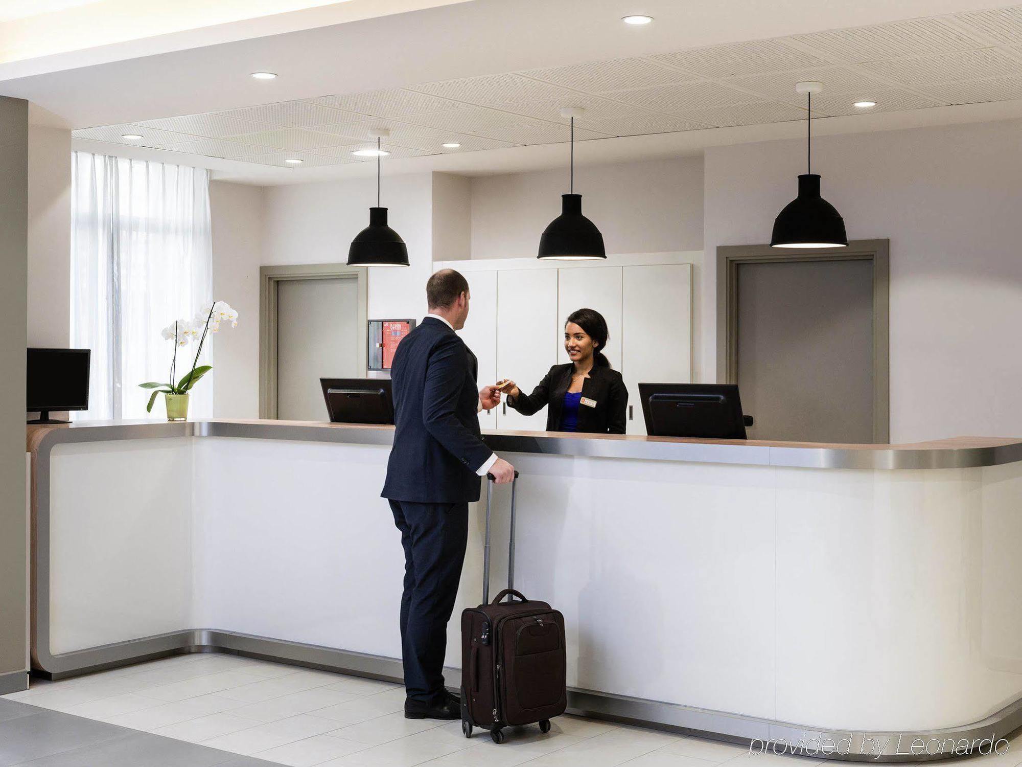 Aparthotel Adagio Access Le Havre Les Docks Exterior photo