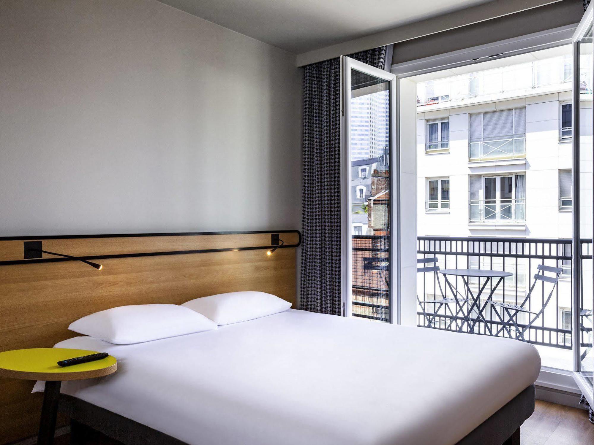 Aparthotel Adagio Access Le Havre Les Docks Exterior photo